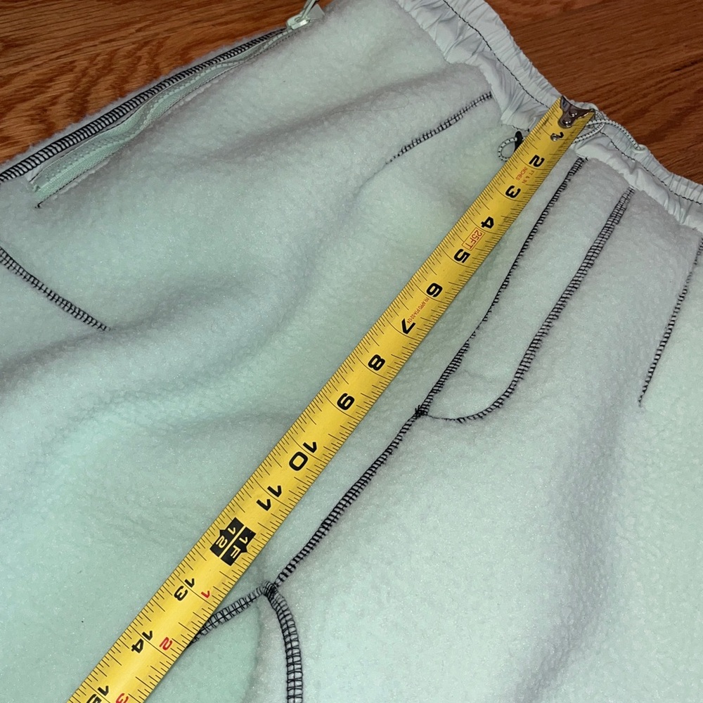 Free People Hit The Slopes Fleece pants Size Small NWT - Picture 8 of 13